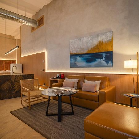 City Center - Avenue Luxury Apartment - Private Free Parking Sevilha Exterior foto