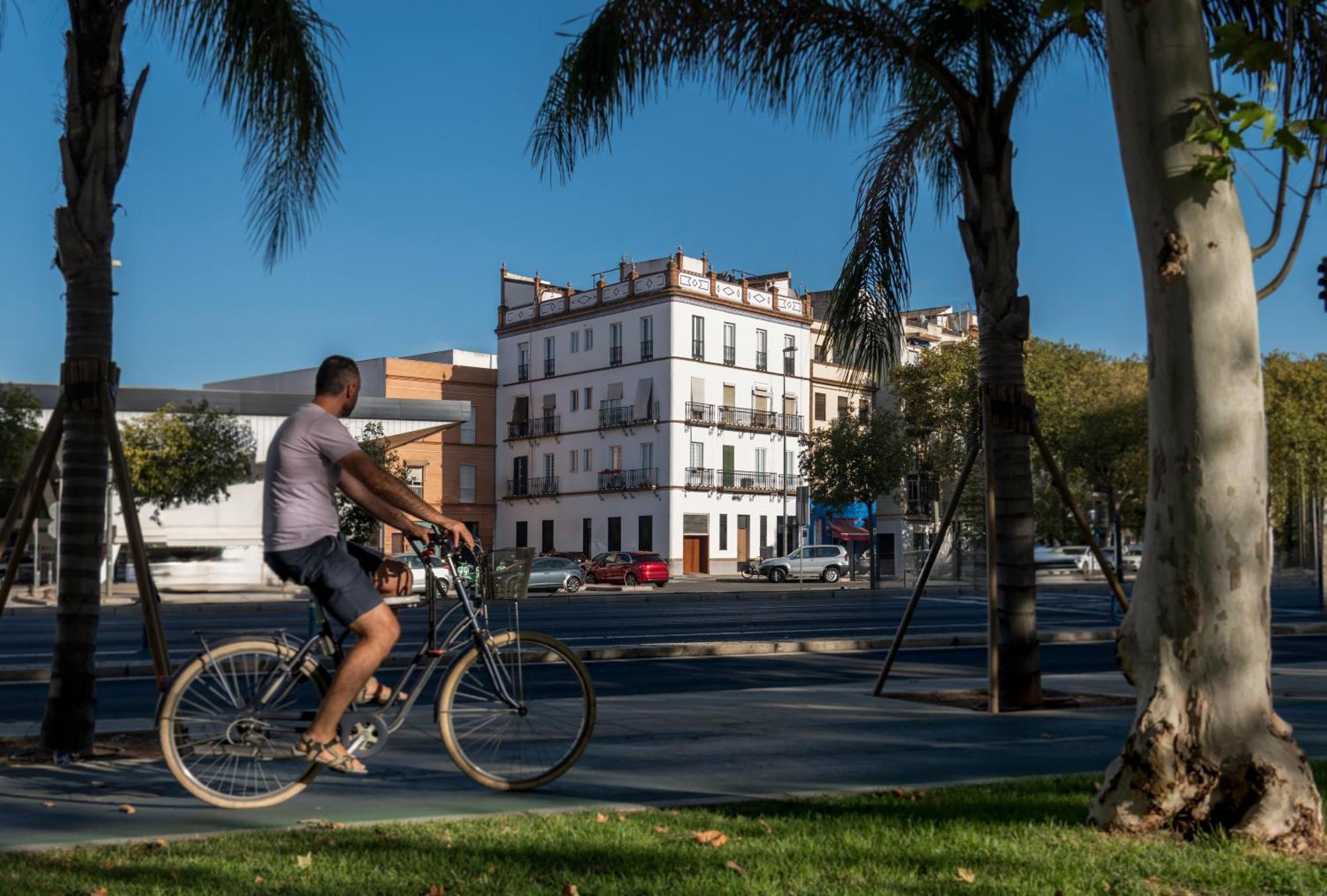 City Center - Avenue Luxury Apartment - Private Free Parking Sevilha Exterior foto
