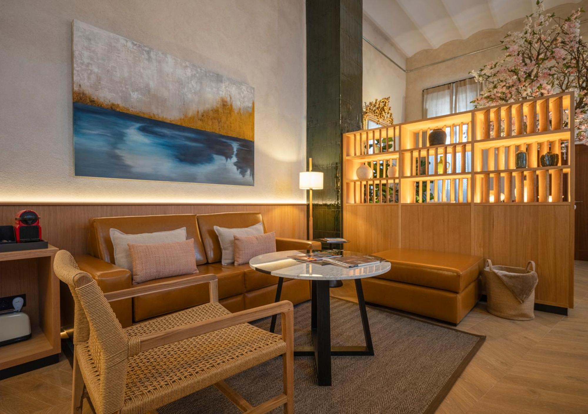 City Center - Avenue Luxury Apartment - Private Free Parking Sevilha Exterior foto
