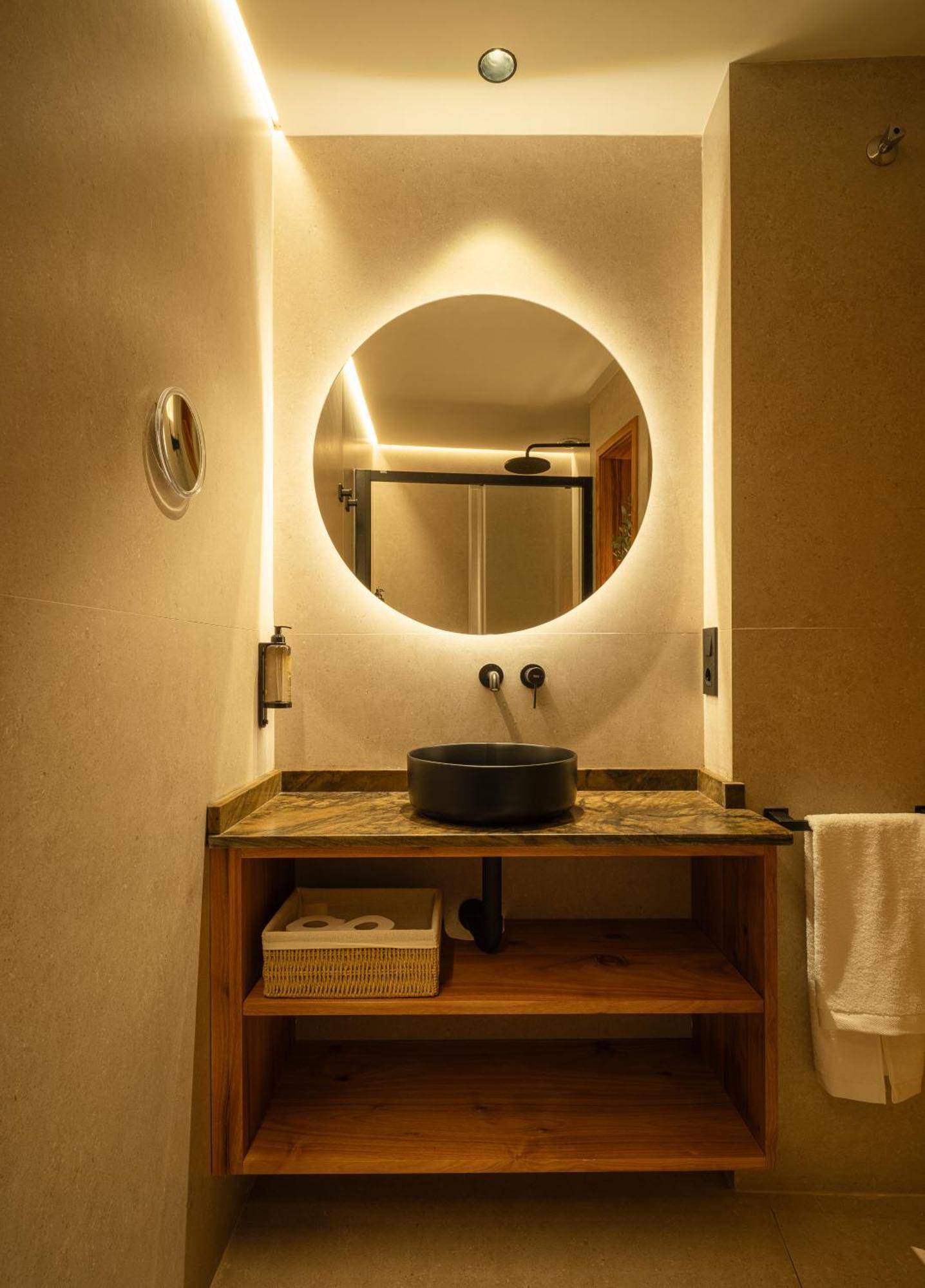 City Center - Avenue Luxury Apartment - Private Free Parking Sevilha Exterior foto